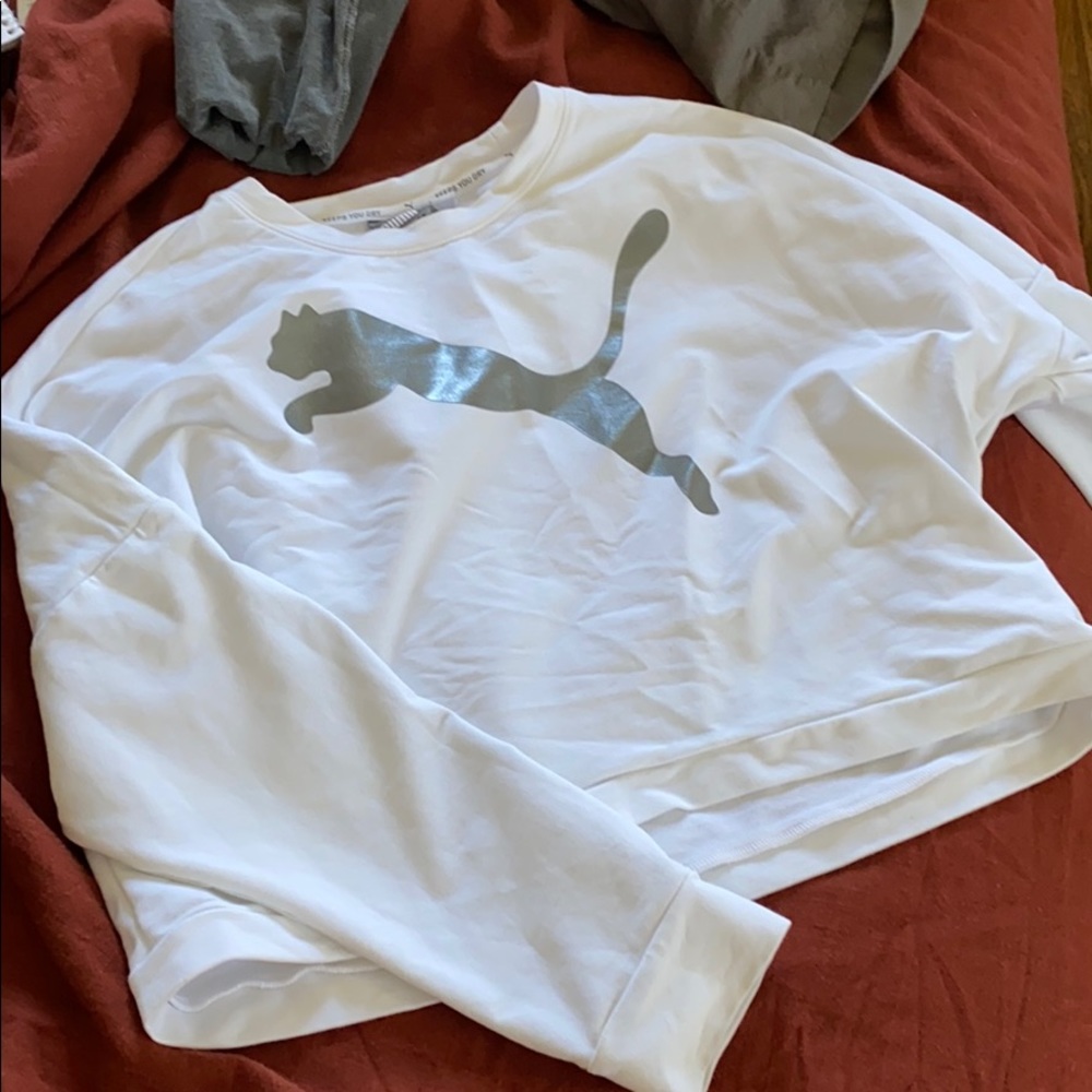 Oversized white cropped sweater